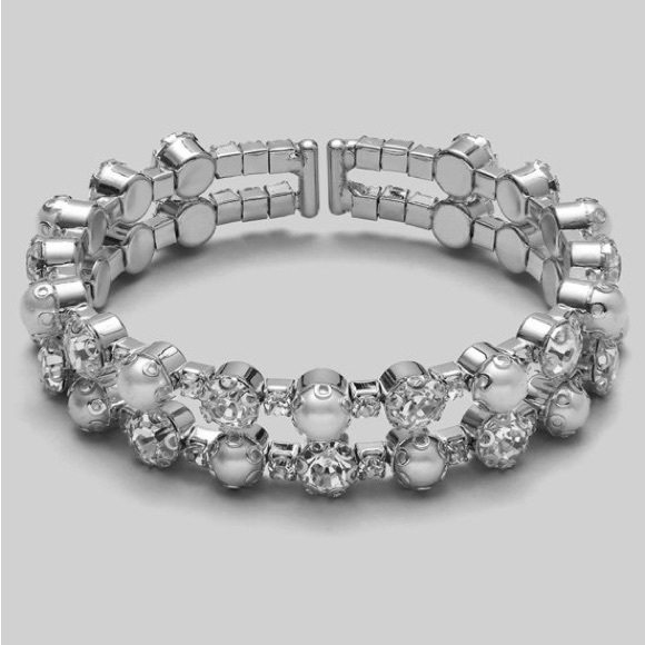 Rhinestone Pearl Silvertone Statement Special Occasion Bracelet OSFA NWT - Picture 1 of 5